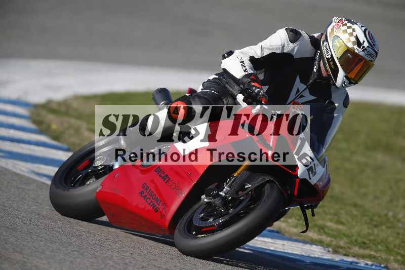 /Archiv-2024/02 29.01.-02.02.2024 Moto Center Thun Jerez/Gruppe gruen-green/162